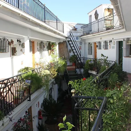 Konukevi El Patio